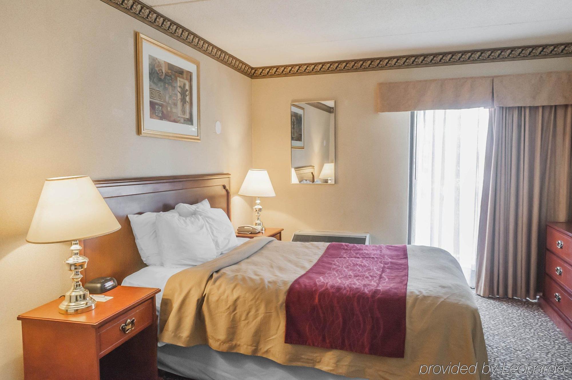 Comfort Inn Meadowvale Mississauga Ngoại thất bức ảnh