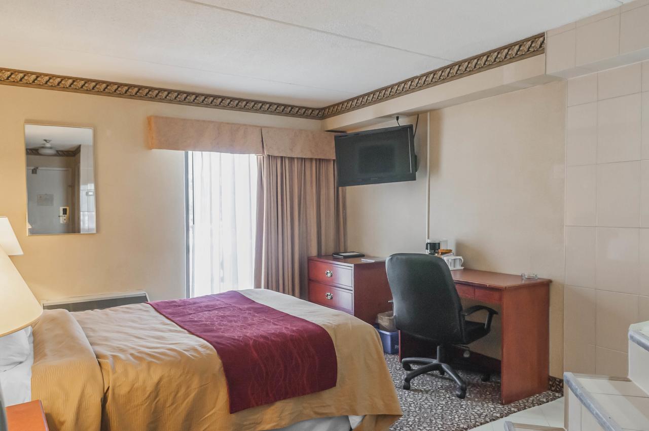Comfort Inn Meadowvale Mississauga Ngoại thất bức ảnh
