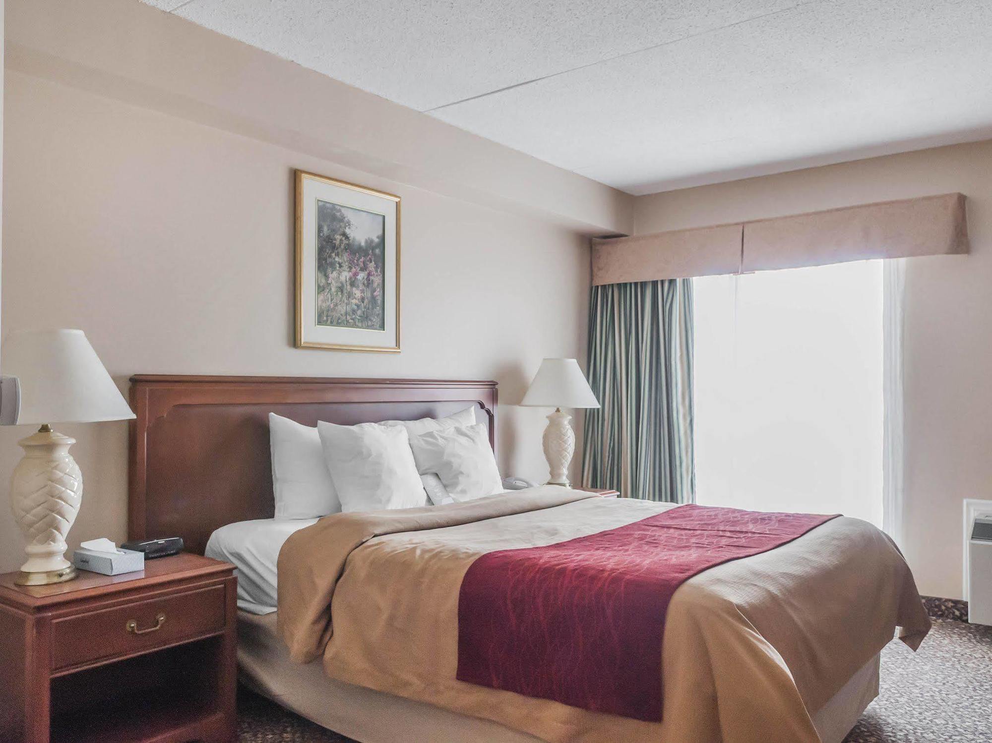 Comfort Inn Meadowvale Mississauga Ngoại thất bức ảnh