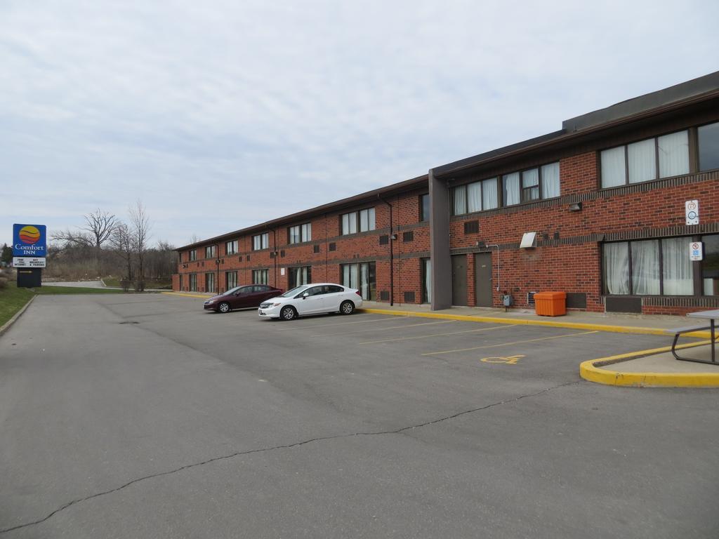 Comfort Inn Meadowvale Mississauga Ngoại thất bức ảnh