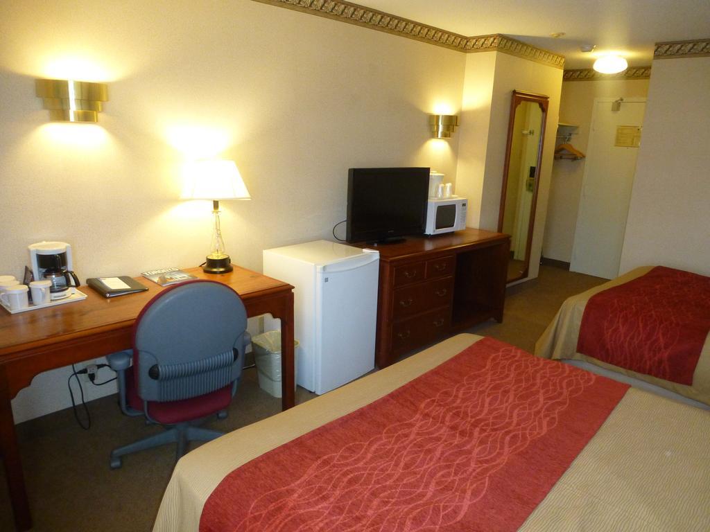 Comfort Inn Meadowvale Mississauga Ngoại thất bức ảnh
